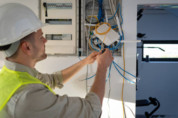 Best Ceiling Fan Installation Electrician  in Newberg, OR