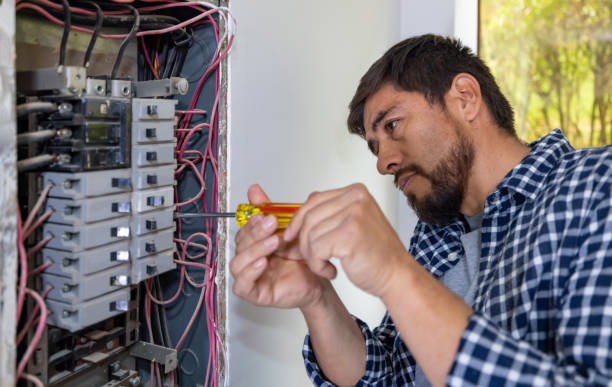 Best Electrical Repair Services  in Newberg, OR